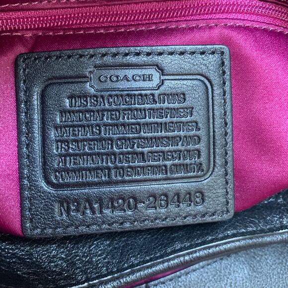 COACH MADISON Black & White OP ART Signature Fabric PHOEBE Shoulder Bag 26448 - Picture 5 of 16